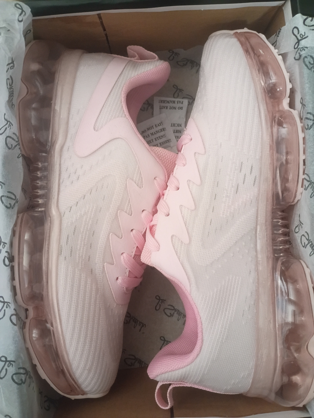 Women’s Pink Lightweight Air-Cushion Sneakers